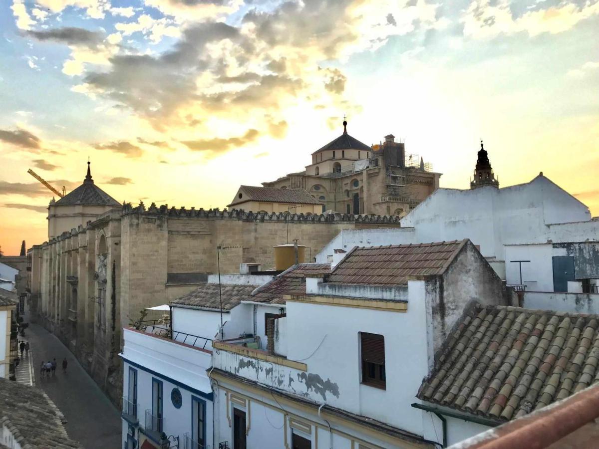 Mezquita Apartamento กอร์โดบา ภายนอก รูปภาพ
